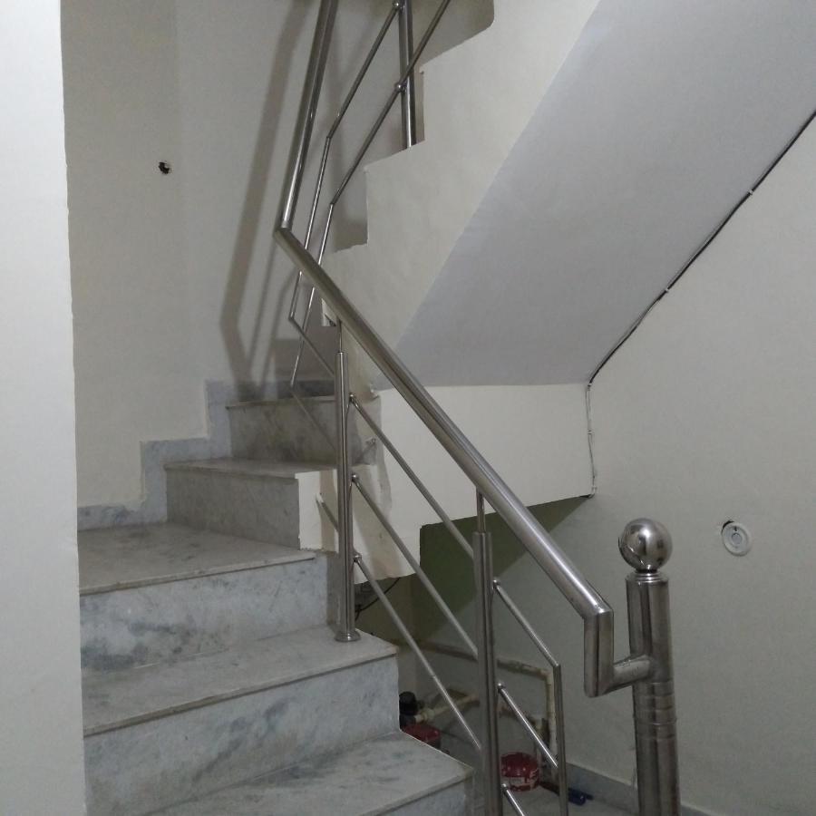 Apartment Bhagvati Bnb Homestay Apt New Delhi