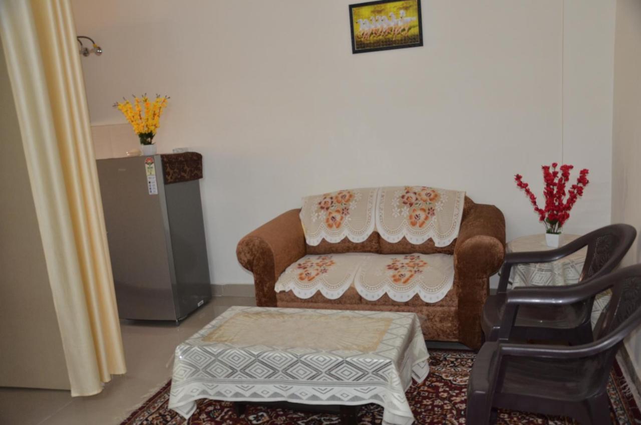 Apartment Bhagvati Bnb Homestay Apt New Delhi